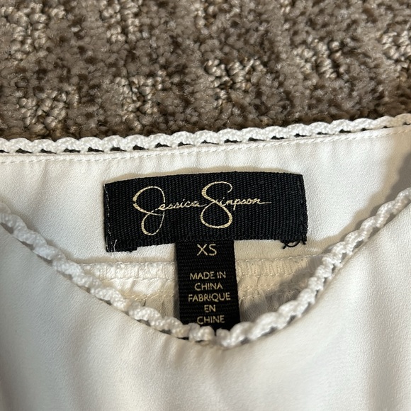 Jessica Simpson tank, size XS women’s - Picture 3 of 4